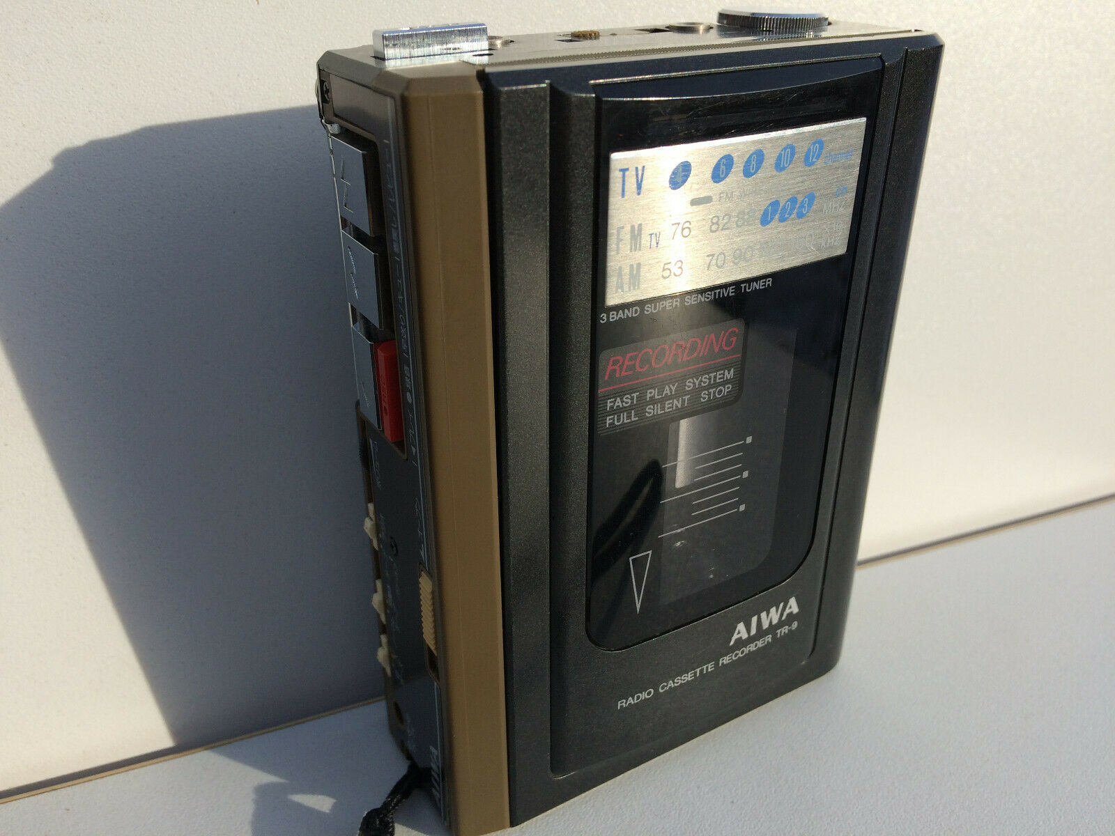 aiwa tr9.jpg