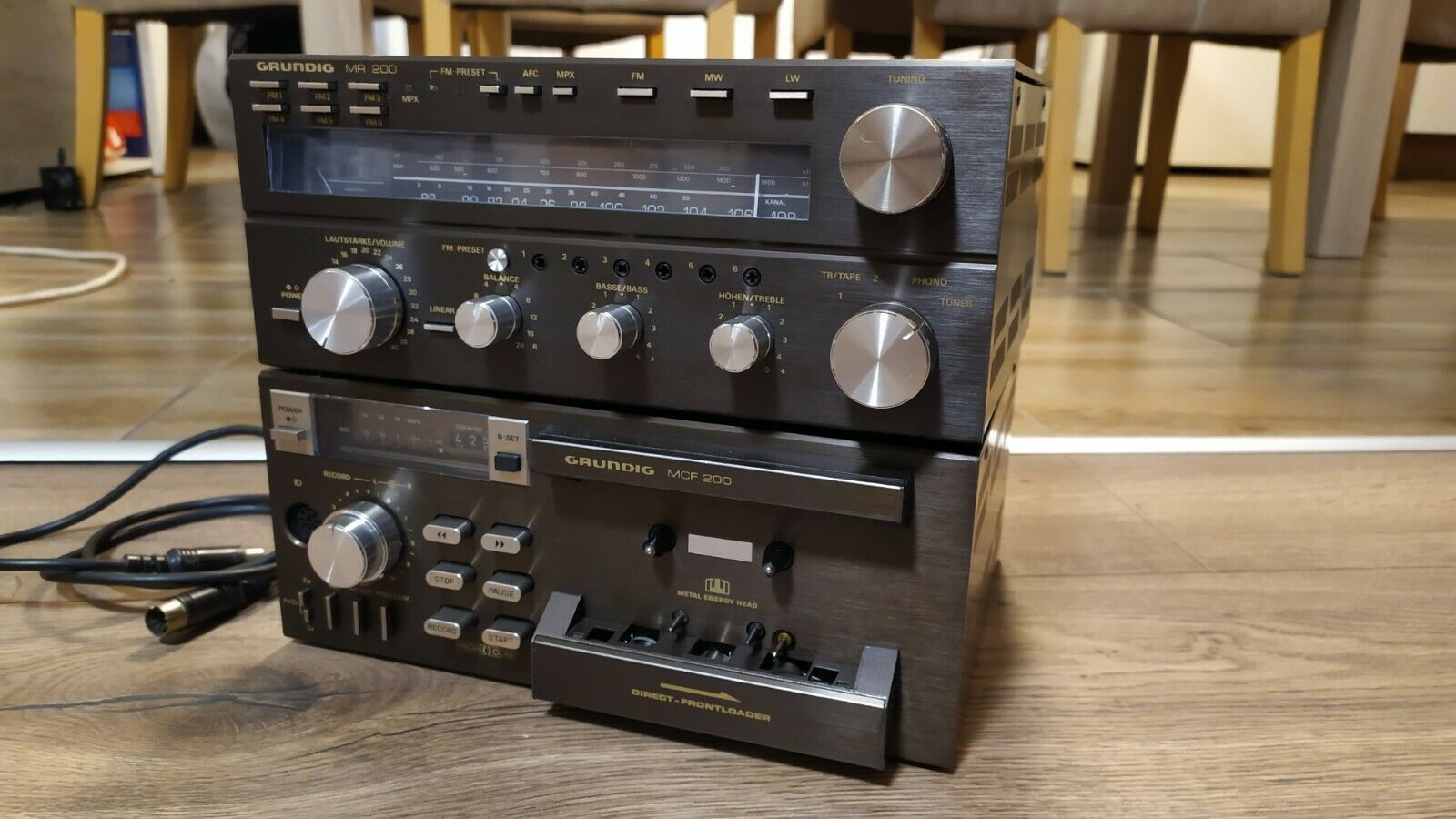 Grundig MR 200.jpg