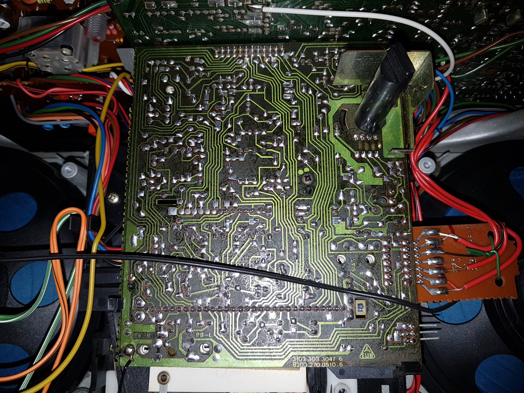 Philips D8514 Stereo Radio Cassette - January 2016 (7).jpg