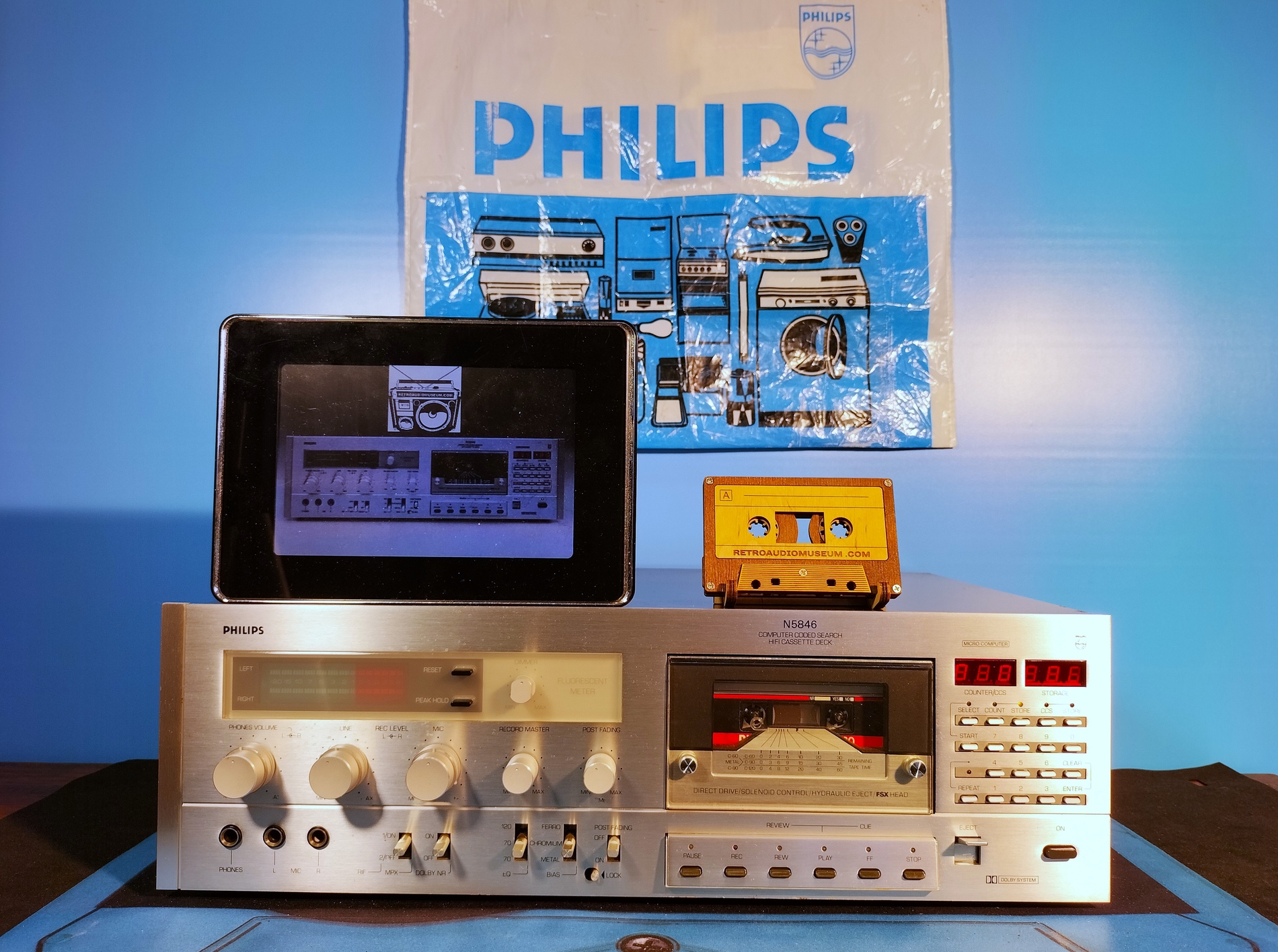 Philips03.jpg