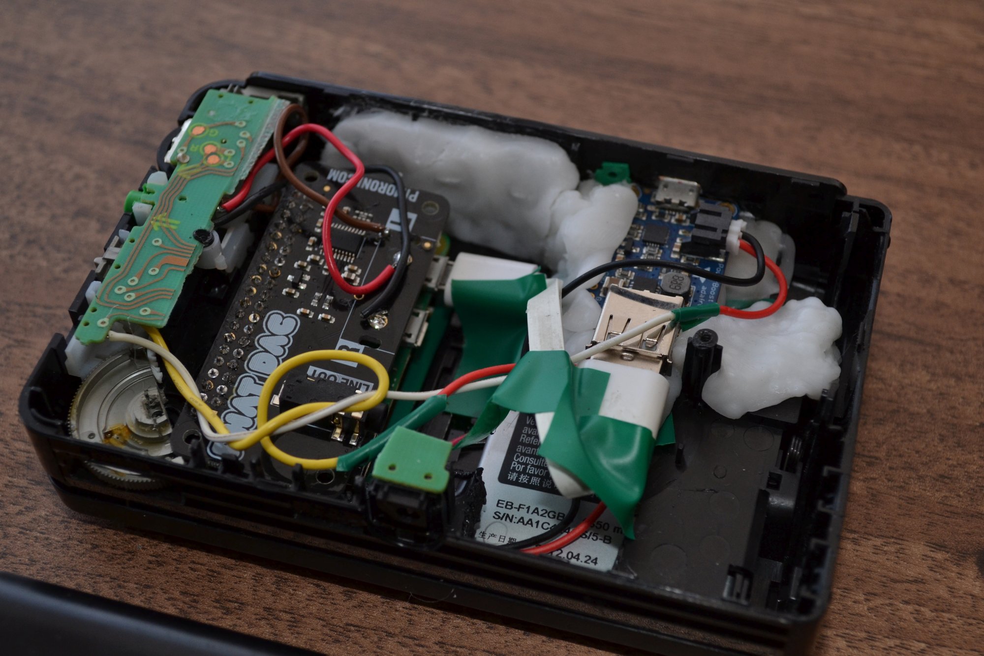 R Pi Walkman (3).JPG