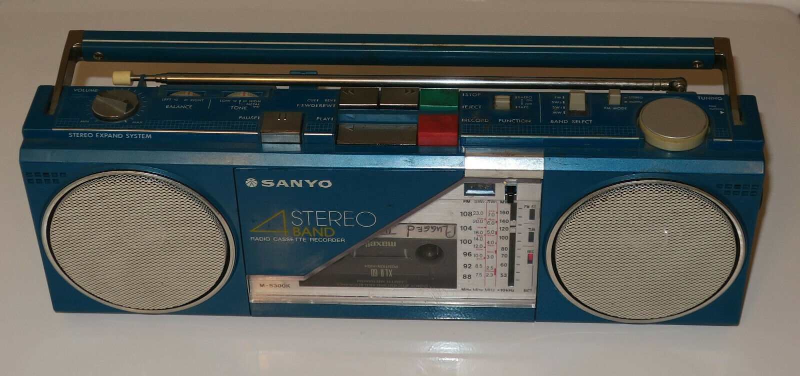 Sanyo M-S300K.jpg