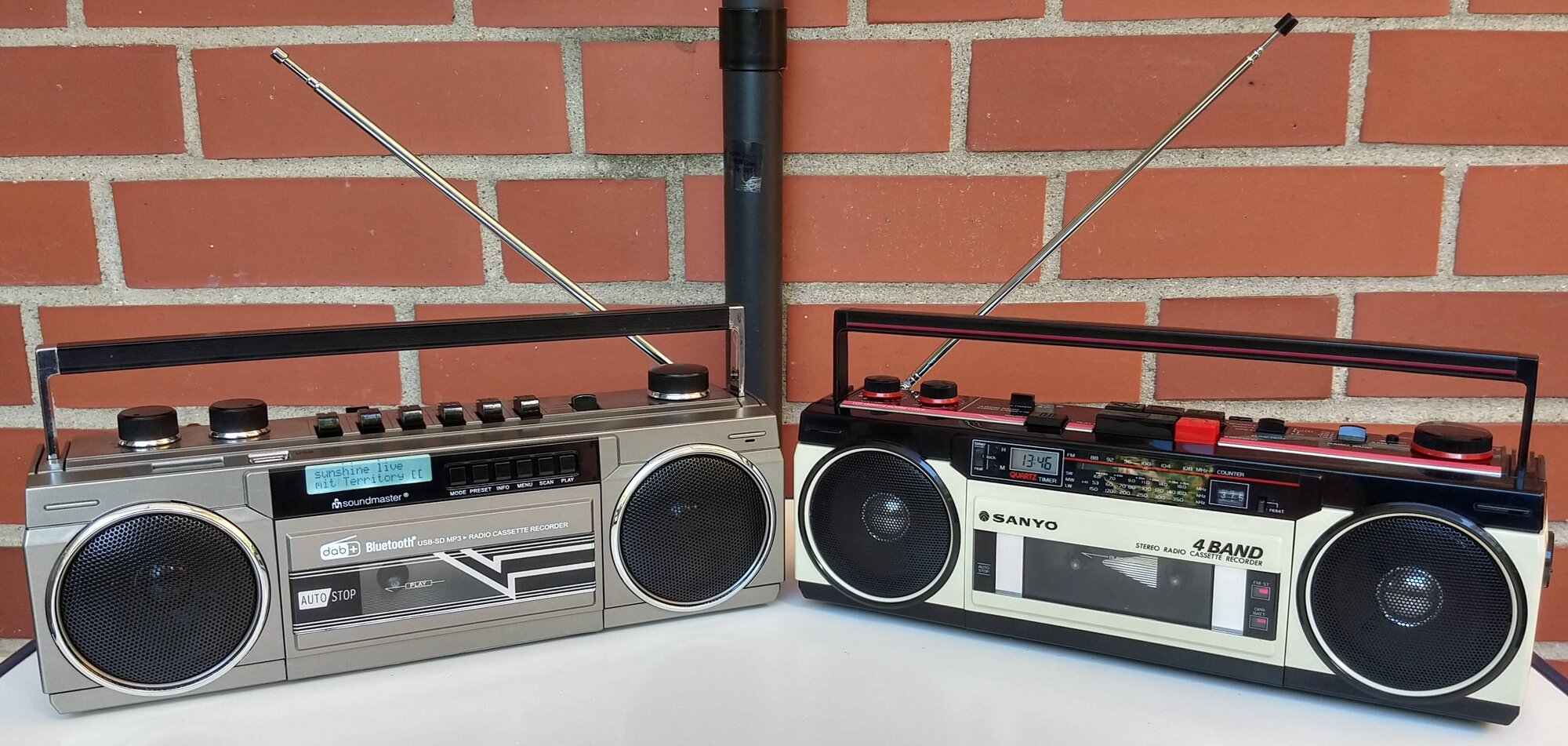 Sanyo vs. Soundmaster 3.jpg