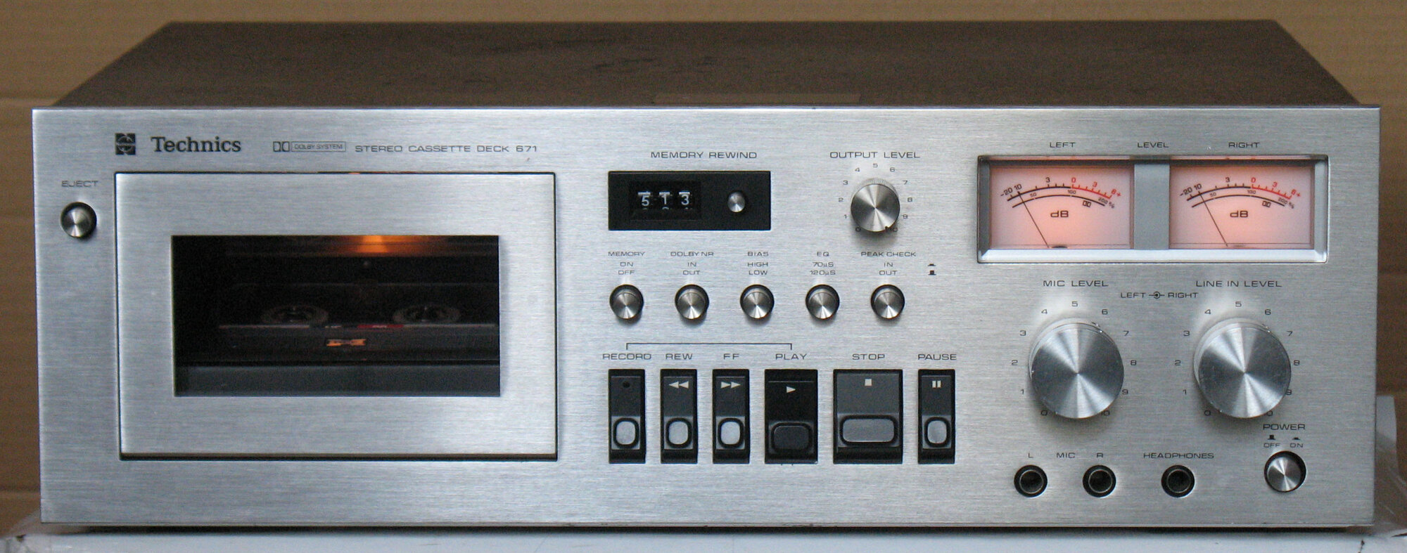 Technics-RS-671.jpg