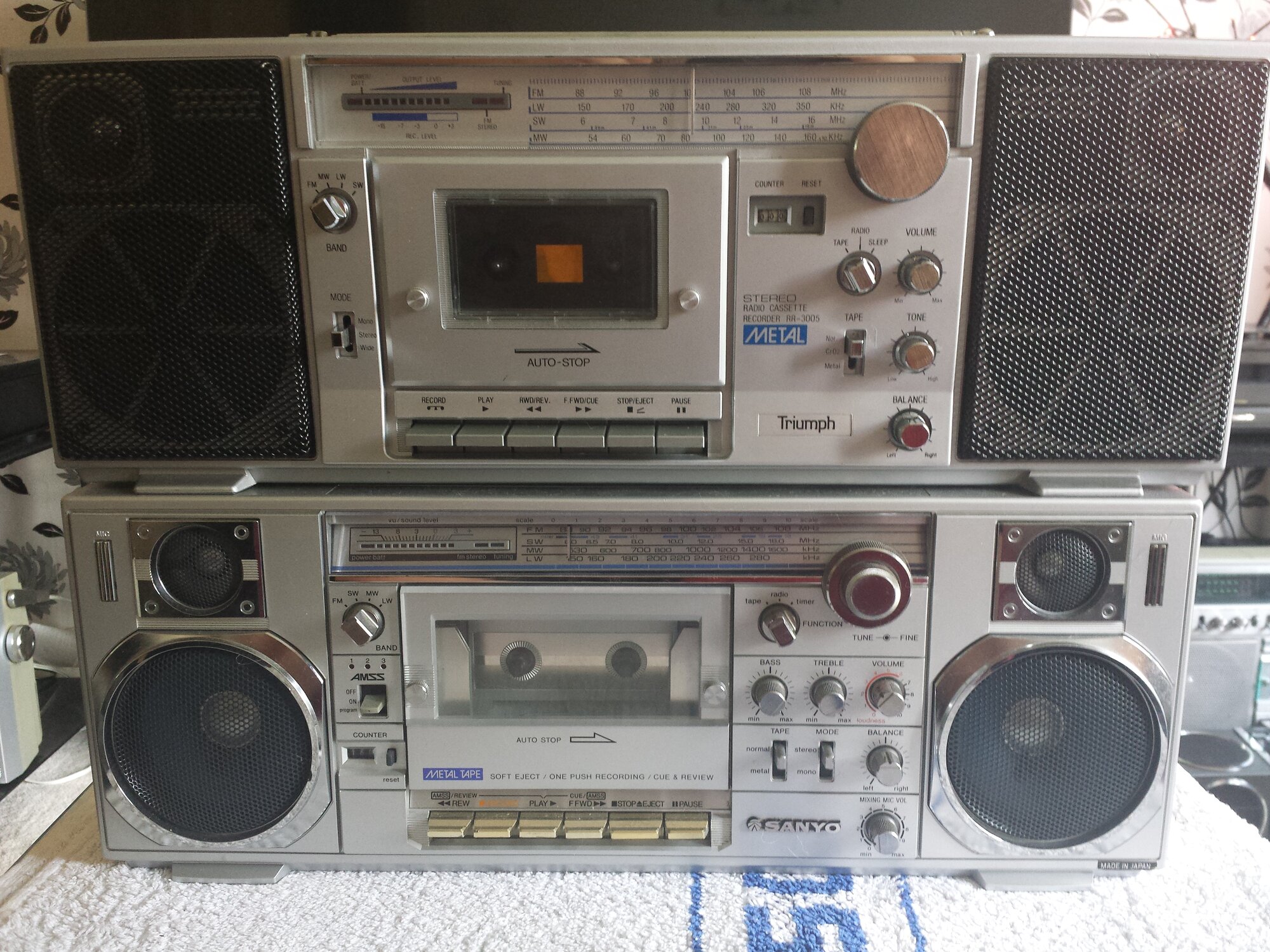 Triumph RR-3005 Stereo Radio Cassette Recorder - June 2016 (25).jpg