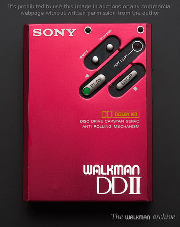 SONY Walkman WM-DDII Red 03.jpg