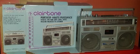 Clairtone 7977 Boombox & Box.jpg