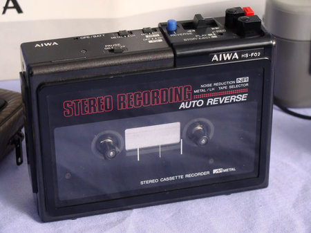 AIWA HS-F02 02.jpg