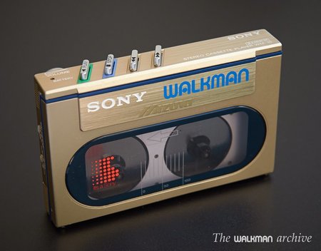 SONY-Walkman-WM-10-Mizuno-03.jpg