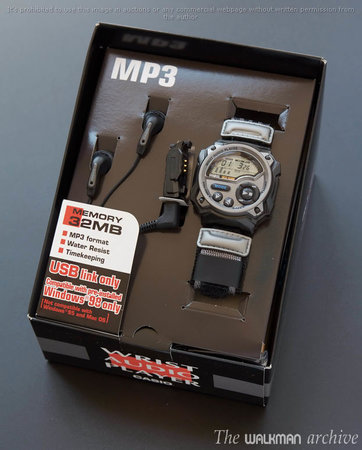 CASIO Watch MP3 WMP-1V 03.jpg