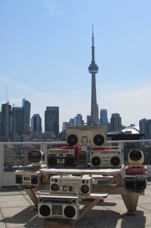 BOOMBOX WALL COLLECTION TORONTO WELTRON CLAIRTONE BRAUN TEN.jpg