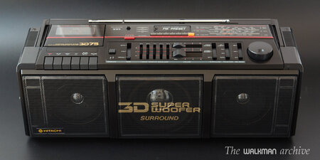 Hitachi Boombox 3D75E 01.jpg