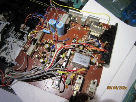 Sony_CF-1990_Recapped.jpg