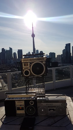 BOOMBOX TORONTO SKYLINE WELTRON CLAIRTONE BRAUN 12.jpg