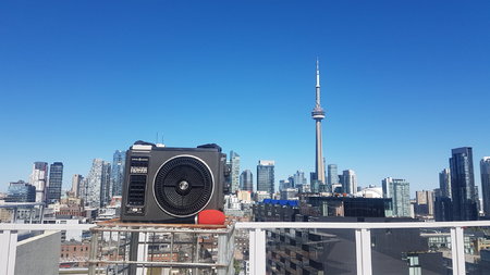 BOOMBOX TORONTO SKYLINE WELTRON CLAIRTONE BRAUN GENERAL ELECTRIC POWER SOUND LOUD MOUTH.jpg