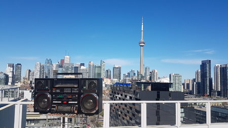 BOOMBOX TORONTO SKYLINE WELTRON CLAIRTONE BRAUN SUPERTECH J-747S SUPER JUMBO.jpg