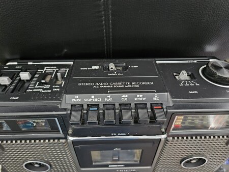 JVC 4.jpg