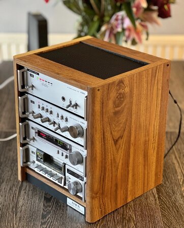 Aiwa micro.jpg