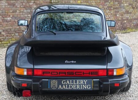 Porsche Turbo.jpg