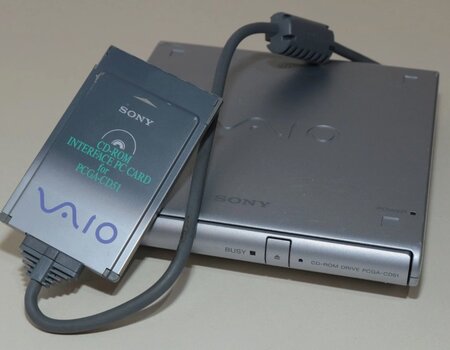 CD ROM Top.jpg
