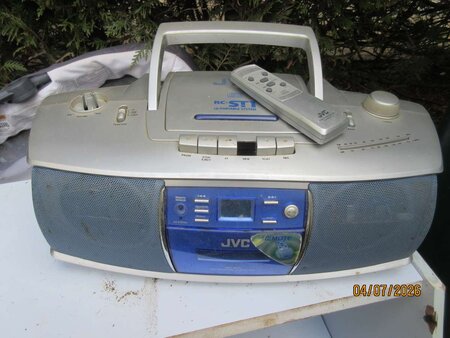 Boombox02.jpg