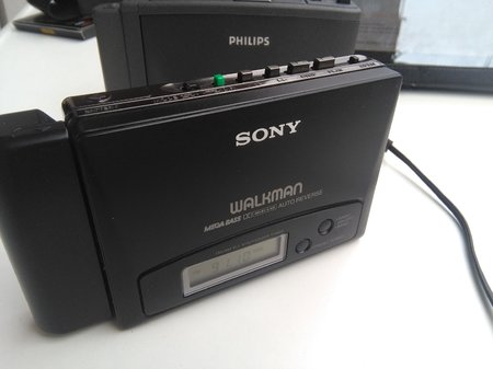 SONY AF605.jpg